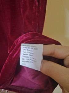 SHEIN Burgundy Velvet Short Sleeve Top