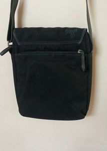 Baggit Crossbody Bag