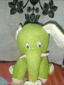 A01 Green Elephant 30cm