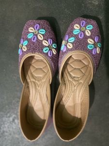 New Embroidered Casual jutti