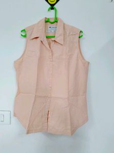 Columbia Sleeveless Button Down