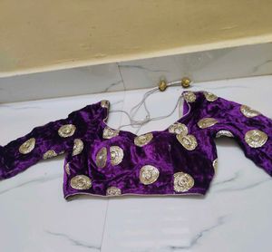 Velvet Lehnga Choli ✨