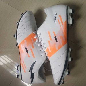 Spikes Shoes