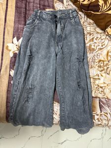 Grey Ripped Jeans Baggy<3
