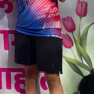 Black sports Shorts!!