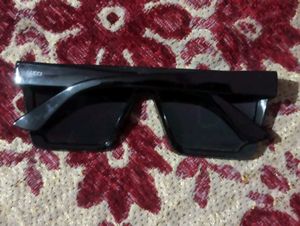 Pair Of 2 Sunglasses