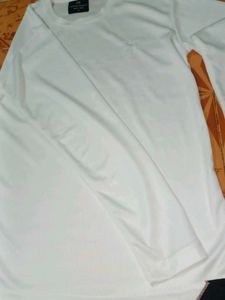 Men&#39;s White Long Sleeve T-Shirt