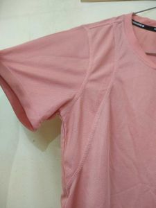 Peach Color Sport&#39;s T-shirt