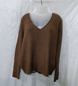 Premium V-Neck Knit Sweater 🤎