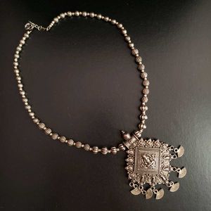 Silver Beaded Necklace