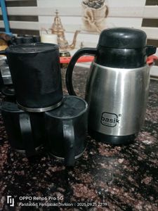 Basik Flask & Cups set
