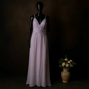 Sale 🎉🎊 Elegant Lilac Maxi Dress