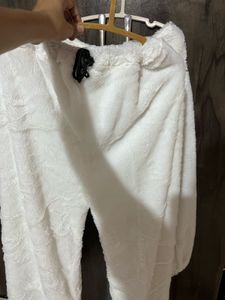 Fluffy White Lounge Set