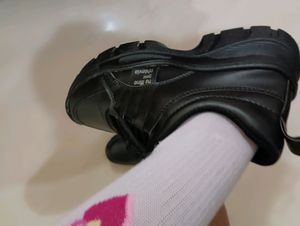 Black Shoes