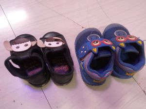 2 Pair Shoes