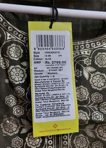 BRAND new Kurta Set From VISUDH BRAND