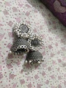 Silver Jhumka Earrings with Pearl Details