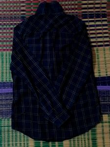 Men&#39;s Blue Plaid Button-Down Shirt Double Pocket