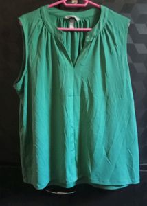 H&amp;M V-neck Shirt