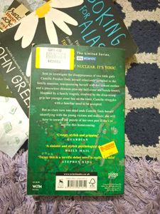 Sharp Objects by Gillian Flynn