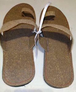 7" Women's Flat Chappal Made From PANCHGAVYA