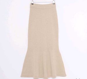 Elegant Beige Knit Mermaid Skirt