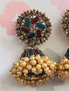 Woman, Oxside Earrings, Traditional jewellery