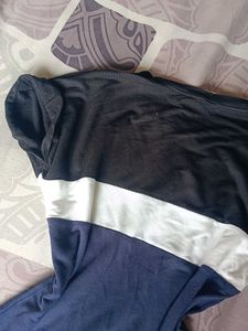 Color Block T-Shirt