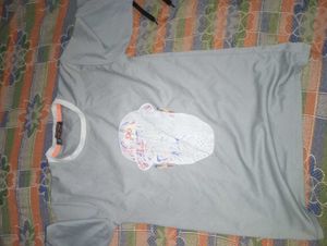 Graphic Print T-Shirt