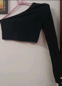 One-Shoulder Crop Top
