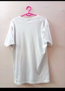 White Tshirt