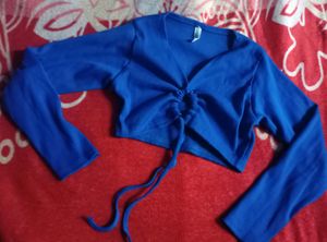 h&amp;m Basic Blue Crop Top