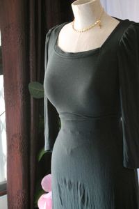 Elegant Green Tie Back Midi Dress