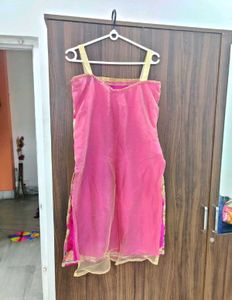 Designer Embroidery Kurti Set