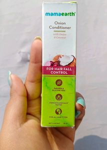 Mamaearth Onion Hair Conditioner