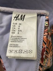 H&amp;M Imported Printed Bikini Top