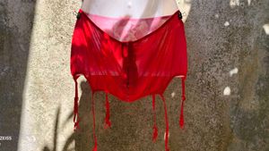SEXIEST RED GARTER