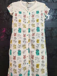 Karigari, Pastel Floral Size - XL Fits to L Short Sleeves , Collar Neck , With Pocket