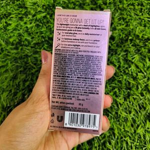 Lakme Moisturizer Highlighter