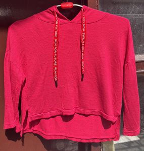 HOODED HIGH-LOW CROP TOP (NEW WITH TAG)