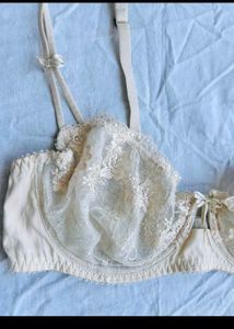 lace bra