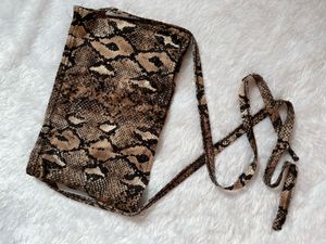 Y2K Snake Print Top 🫶🏻