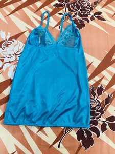 Women Fancy Solid 3 Piece Nighty Unused💙