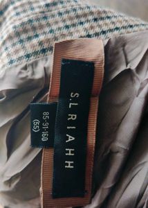 Beige Checks Women&#39;s Blazer