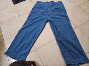 Women&#39;s Blue Sassafras Slightly Ripped Jeans