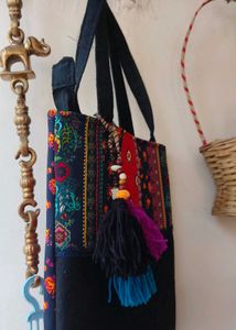 Fusion Tote Bag With Free Pouch