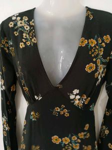 BEAUTIFUL FLORAL PRINT DRESS