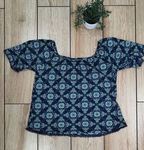 Patterned Short Sleeve loose fitted top