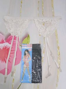 (1300)Vintage Stocking Garters and Hosiery