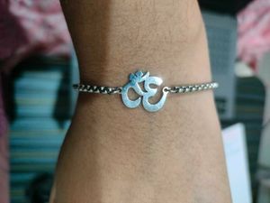 Om Charm Bracelet (unisex)